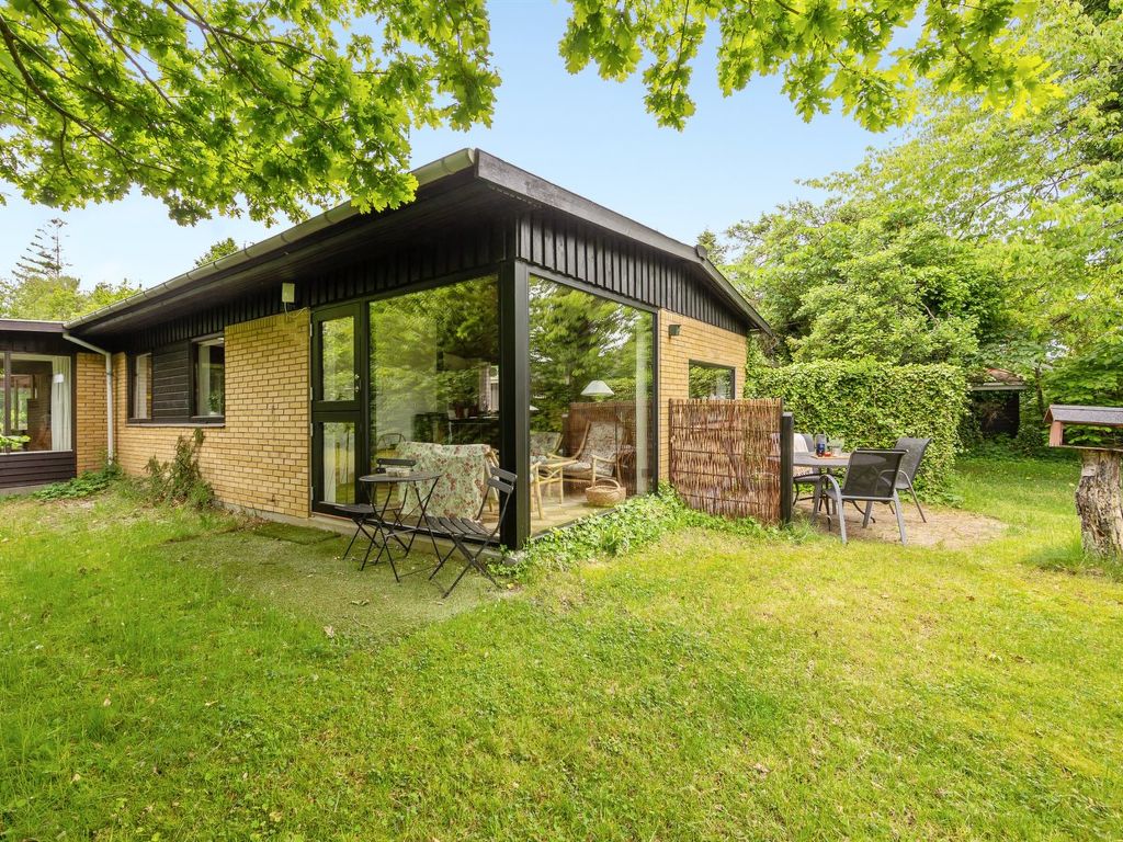 "Lavrens" - 200m from the sea | Boeken bij Flickmyhouse