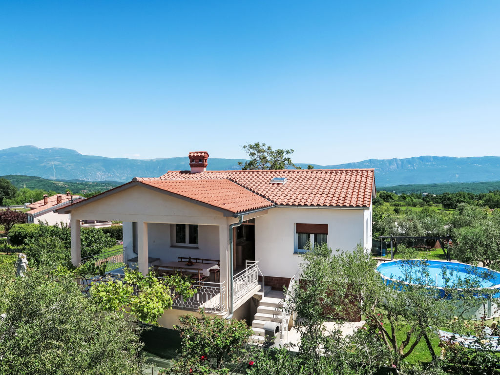 Laura | Boeken bij Flickmyhouse