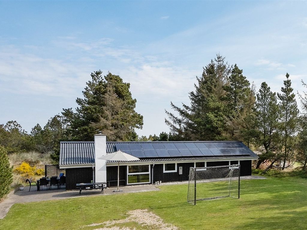 "Darina" - 1.5km from the sea | Boeken bij Flickmyhouse