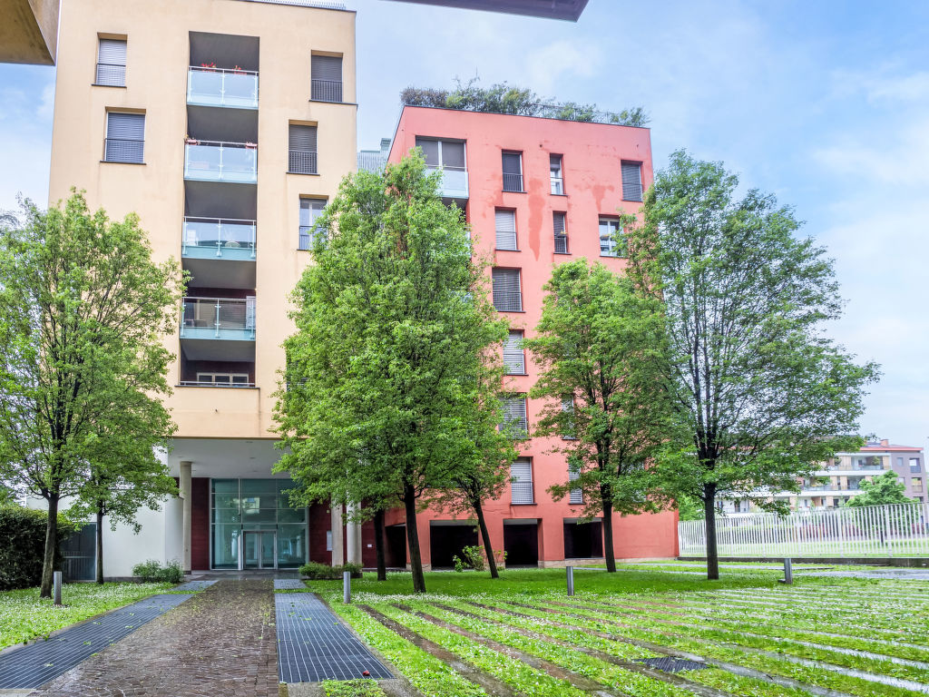 Parco Segantini Navigli | Boeken bij Flickmyhouse