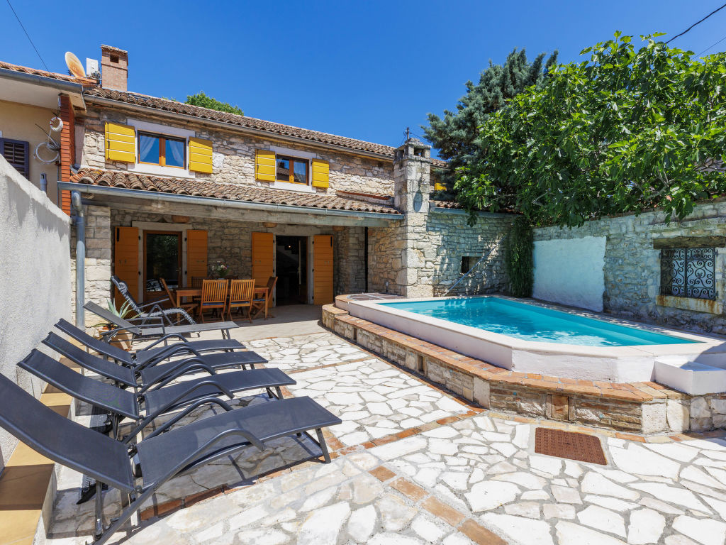 Villa Puntarina | Boeken bij Flickmyhouse