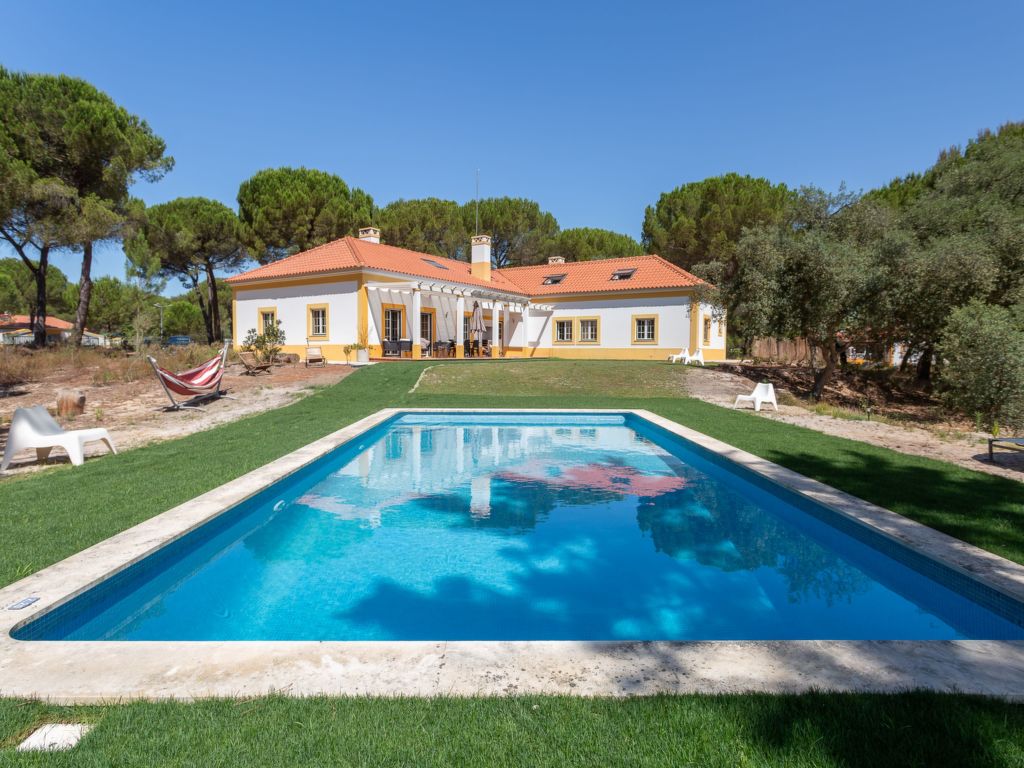 Refúgio no Montalvo | Boeken bij Flickmyhouse