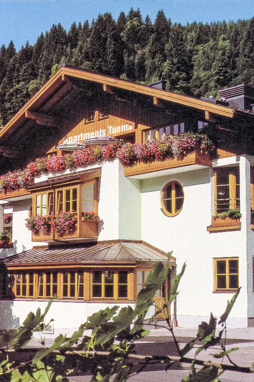 Tuenta | Boeken bij Flickmyhouse