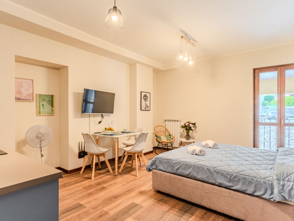 Piazza San Giuseppe | Boeken bij Flickmyhouse