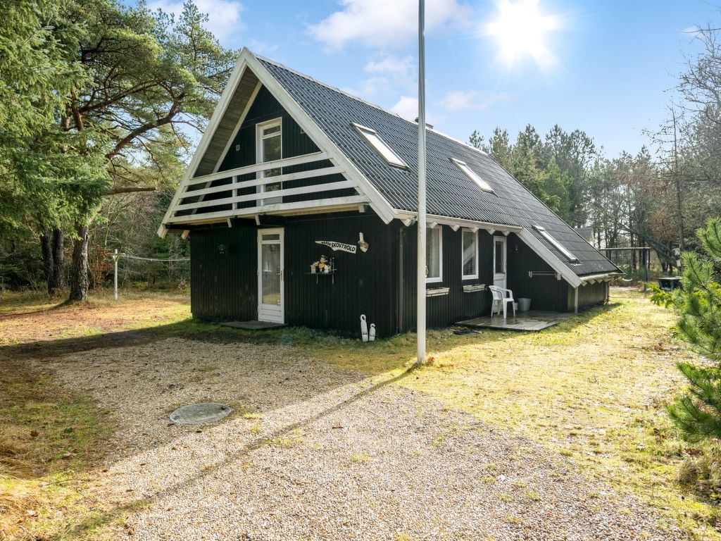 "Poul" - 1.9km from the sea | Boeken bij Flickmyhouse