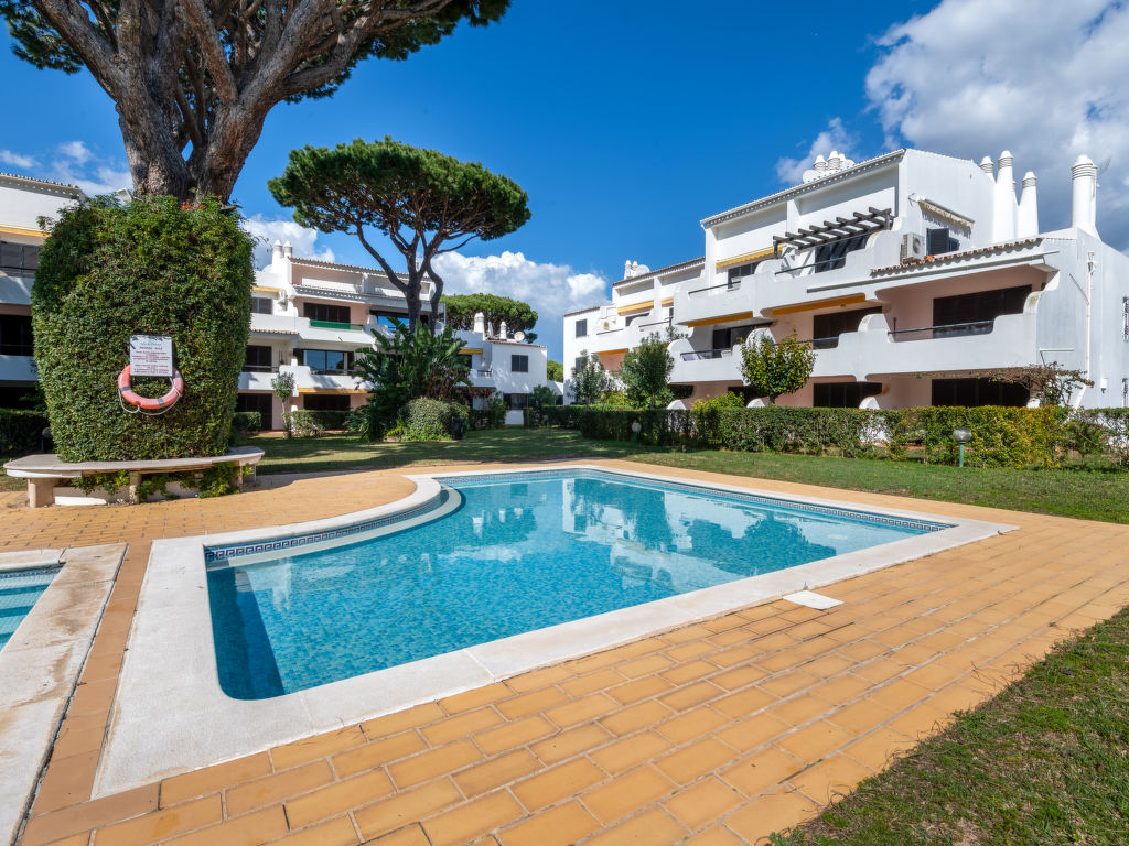 Brisa dos Pinheiros | Boeken bij Flickmyhouse