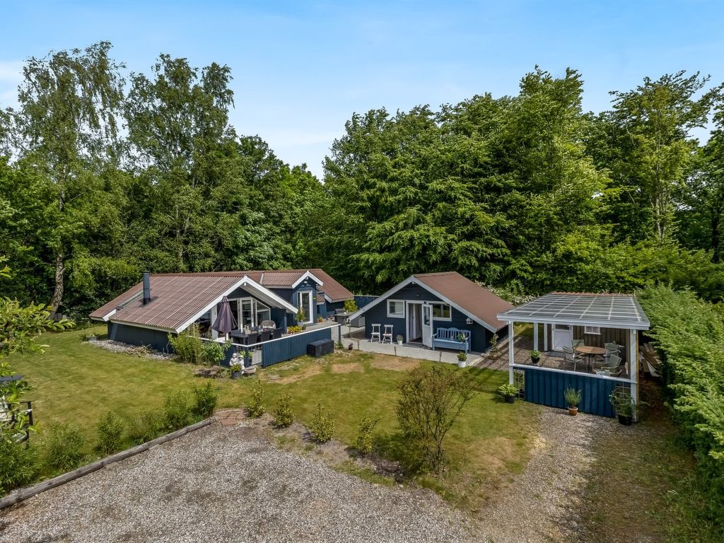 "Fenna" - 30km from the sea | Boeken bij Flickmyhouse