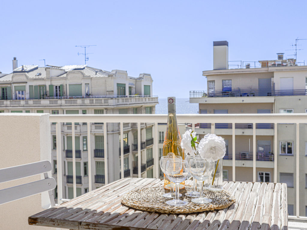 Baie Azur | Boeken bij Flickmyhouse