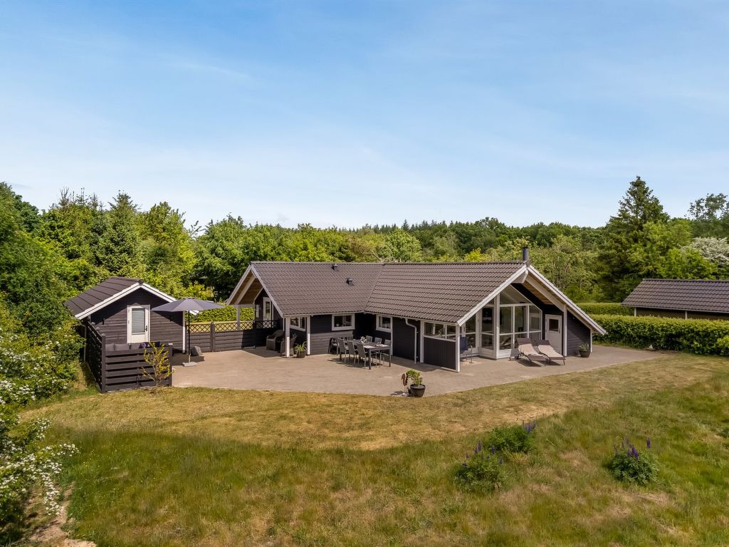 "Truels" - 30km from the sea | Boeken bij Flickmyhouse