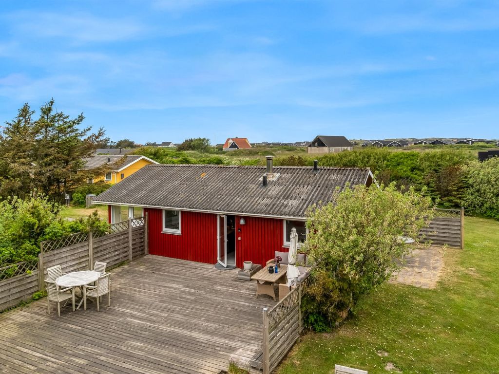 "Reeta" - 450m from the sea | Boeken bij Flickmyhouse