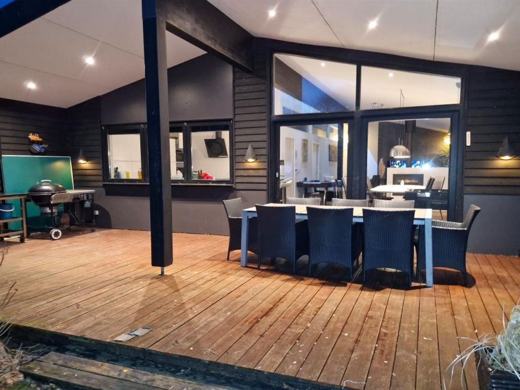 "Ejnarine" - 1.5km from the sea | Boeken bij Flickmyhouse