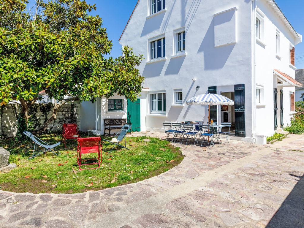 Charme de la Plage de Port Lin | Boeken bij Flickmyhouse