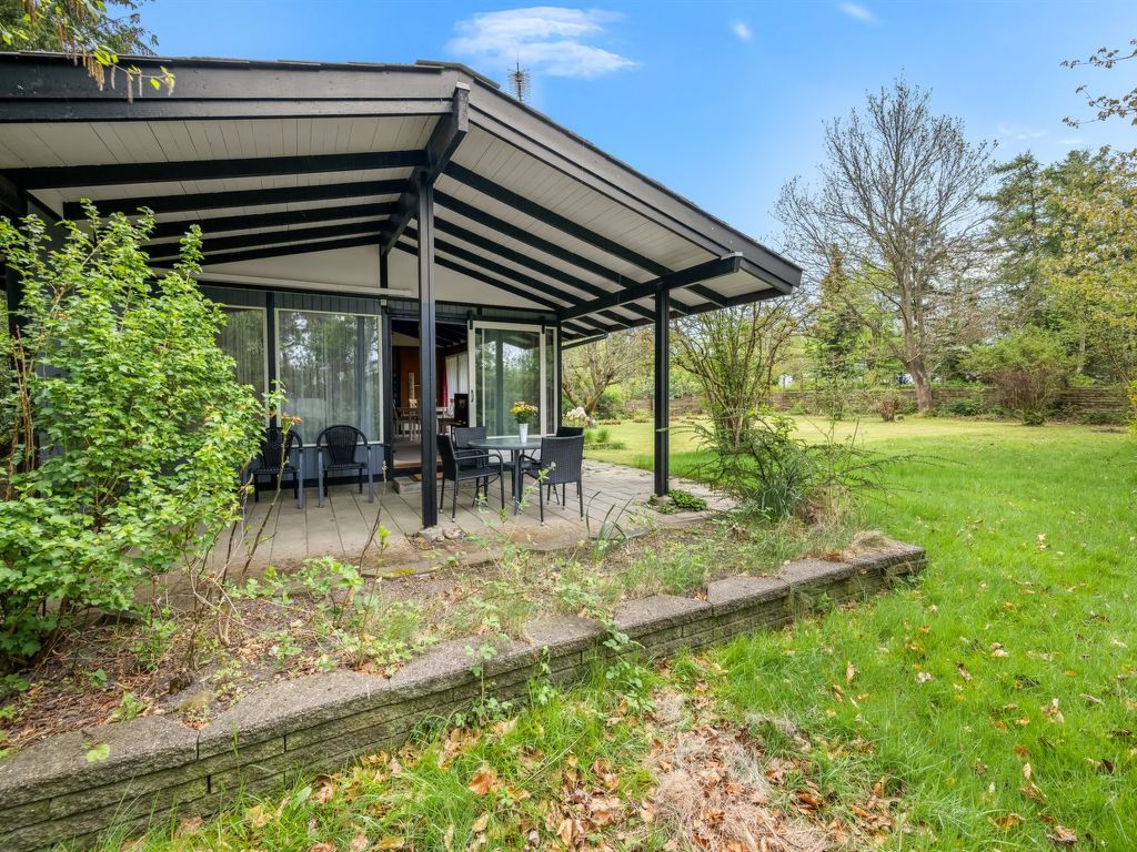 "Aatos" - 150m from the sea | Boeken bij Flickmyhouse