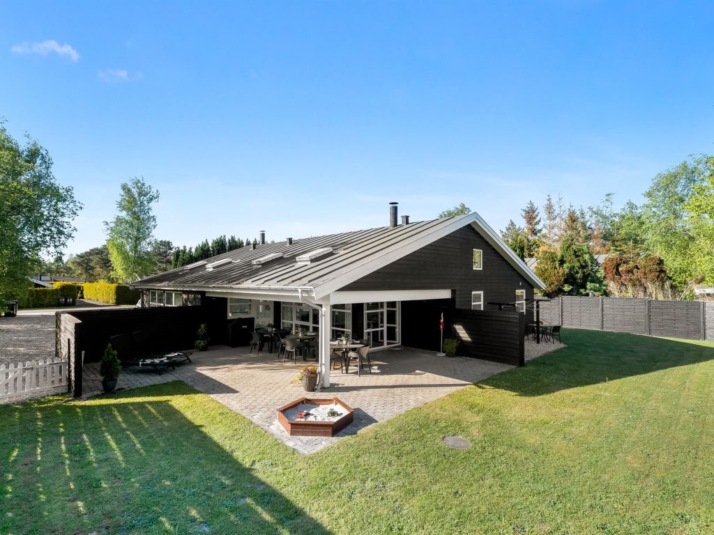 "Marno" - 700m from the sea | Boeken bij Flickmyhouse