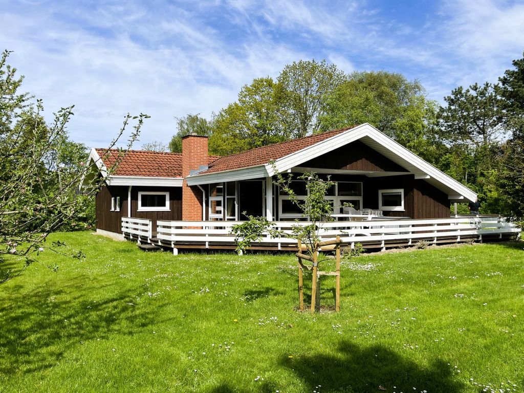 "Hennrik" - 240m from the sea | Boeken bij Flickmyhouse