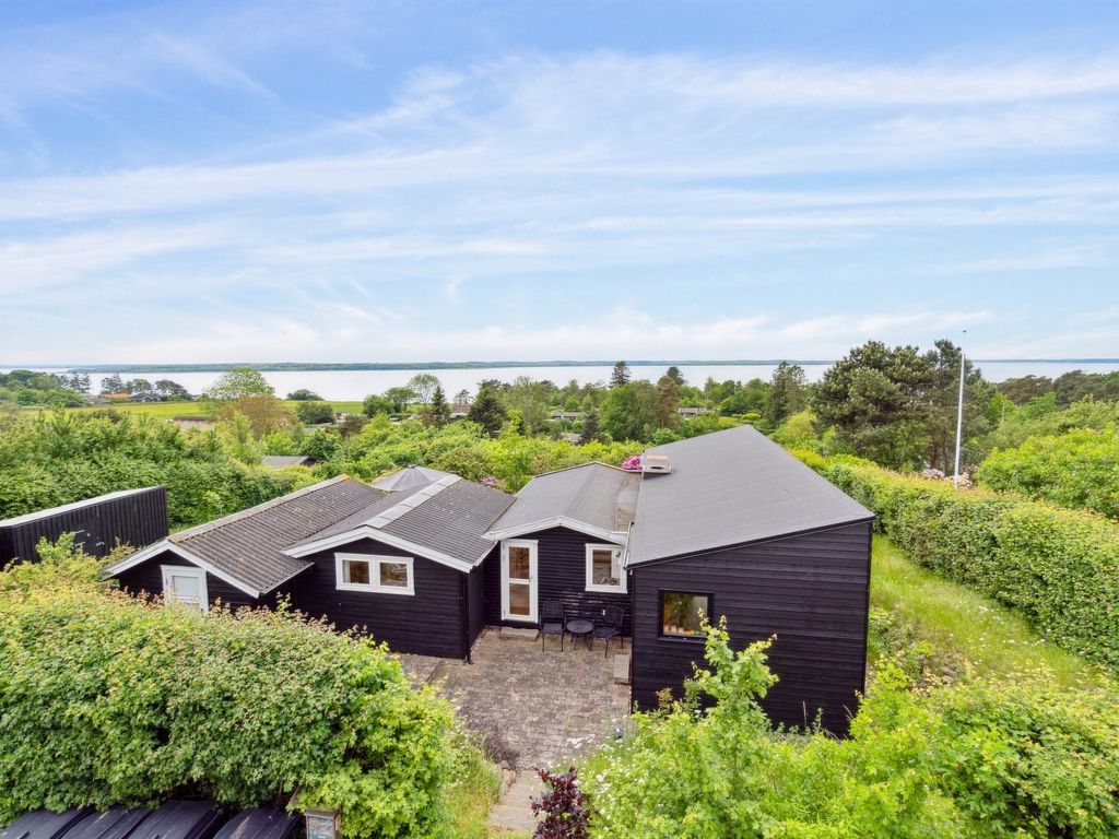 "Skamhals" - 440m to the inlet | Boeken bij Flickmyhouse