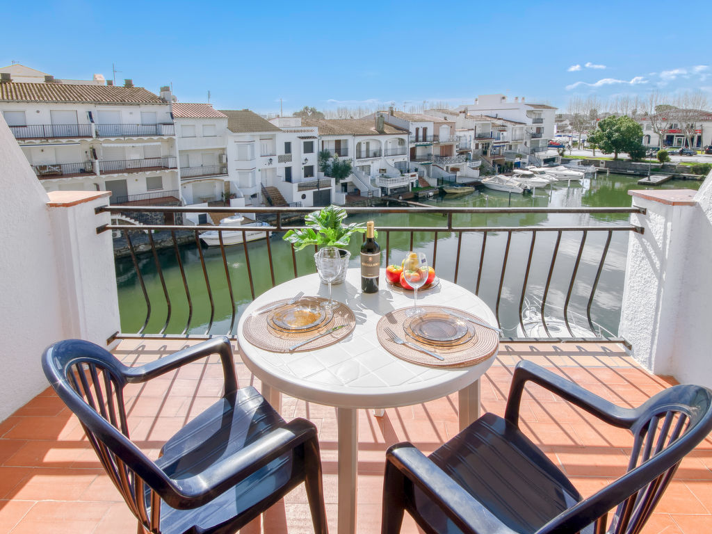 Port Banyuls | Boeken bij Flickmyhouse