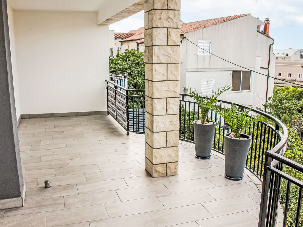 Villa Silvia | Boeken bij Flickmyhouse