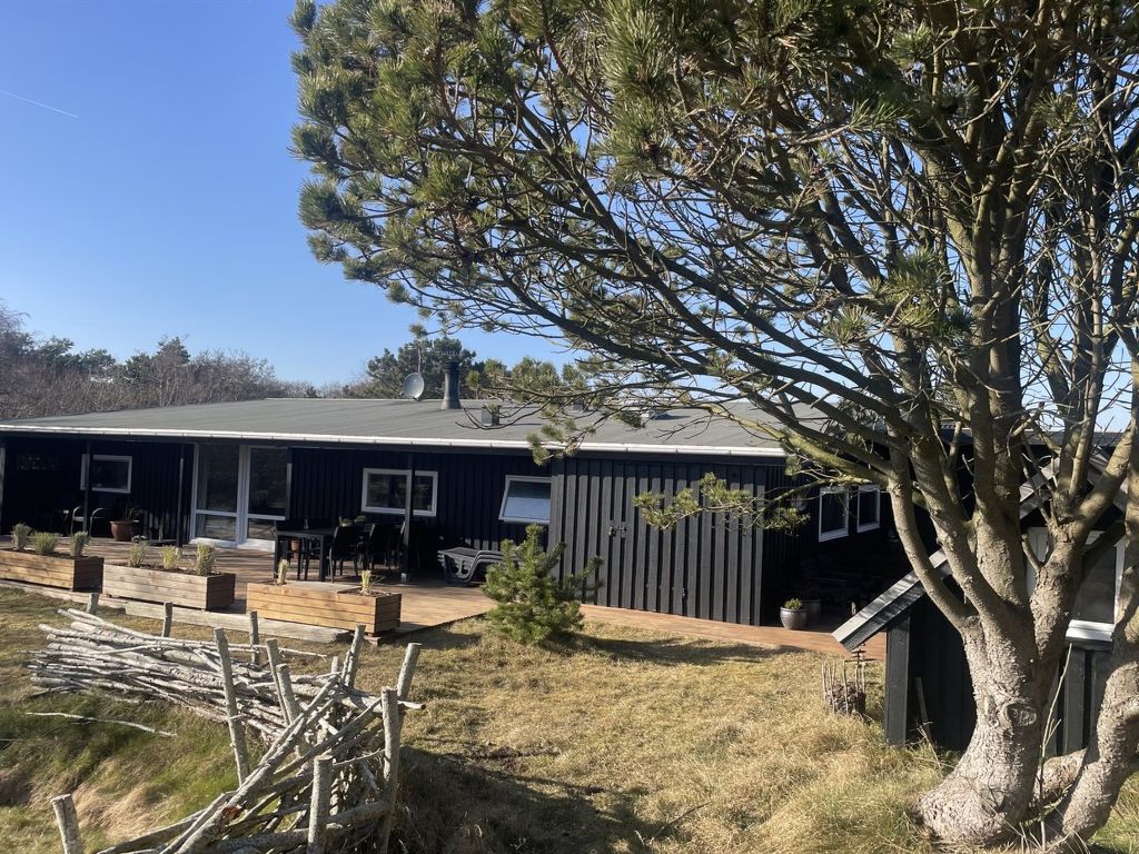 "Fatima" - 1km from the sea | Boeken bij Flickmyhouse