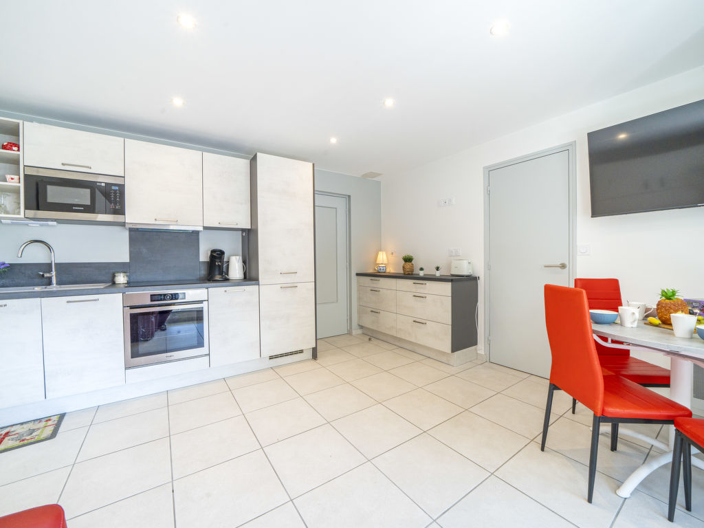 Le Club | Boeken bij Flickmyhouse