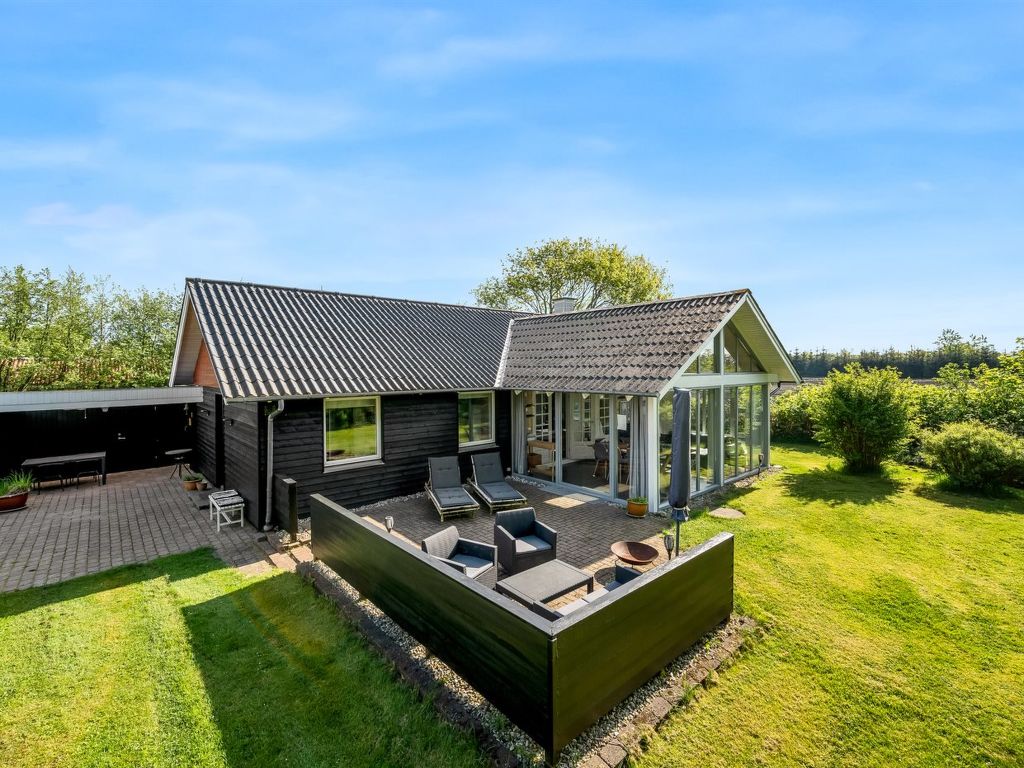 "Fido" - 500m to the inlet | Boeken bij Flickmyhouse