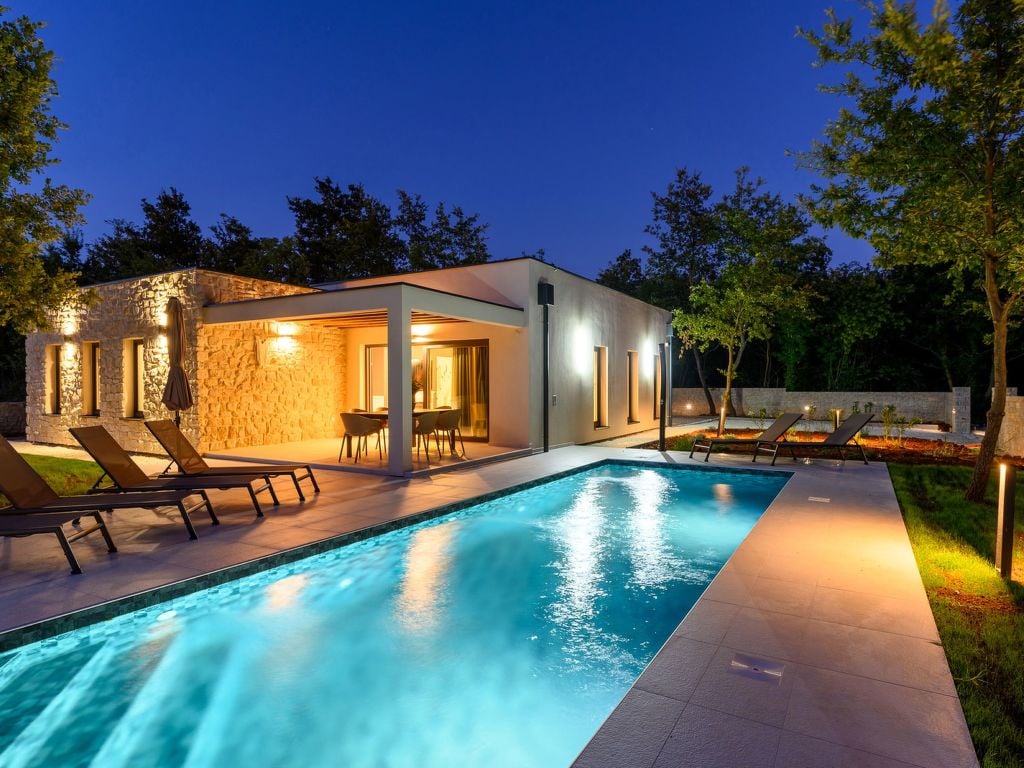 Green Frame Garden East | Boeken bij Flickmyhouse