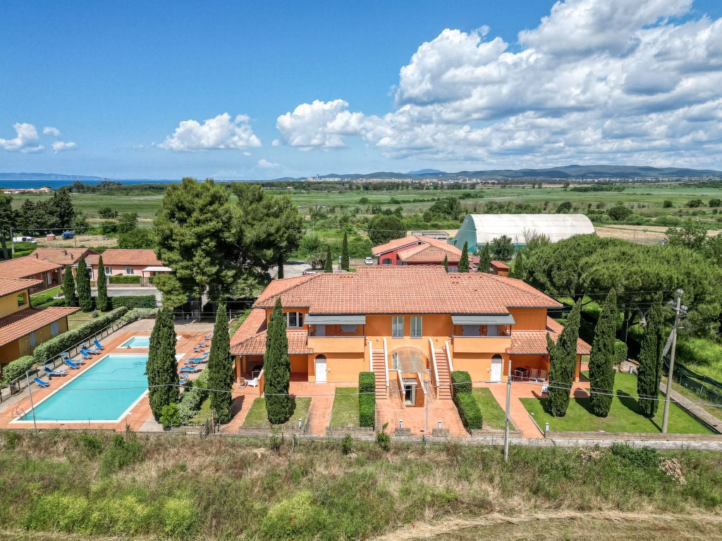 Aba Village | Boeken bij Flickmyhouse