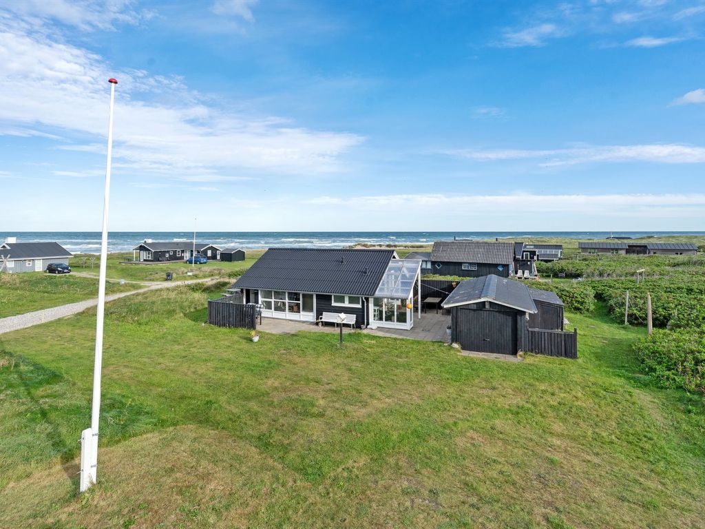 "Miroslava" - 140m from the sea | Boeken bij Flickmyhouse