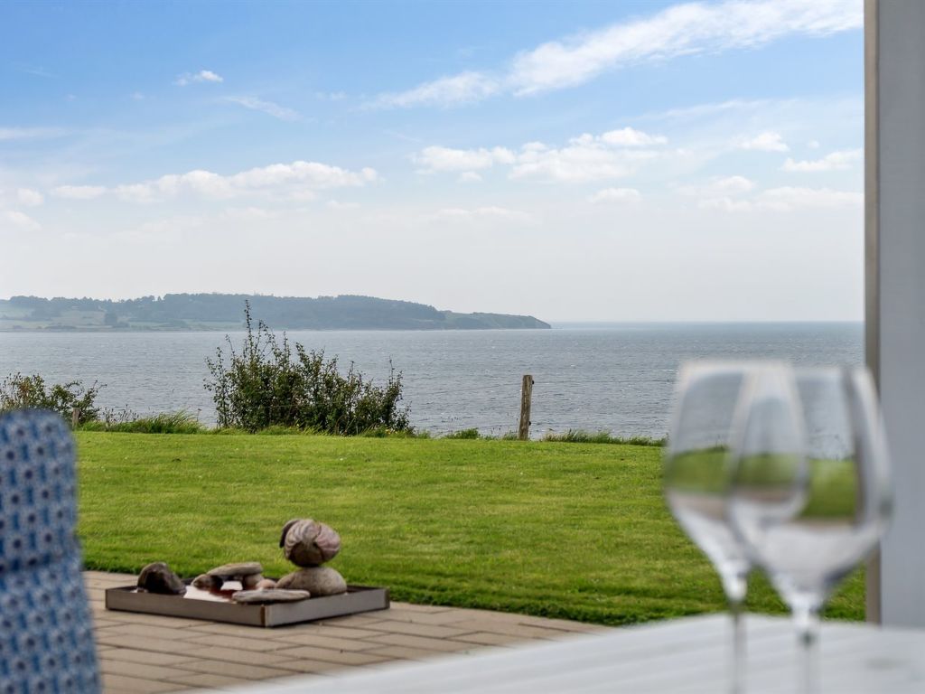 "Enwald" - 275m from the sea | Boeken bij Flickmyhouse