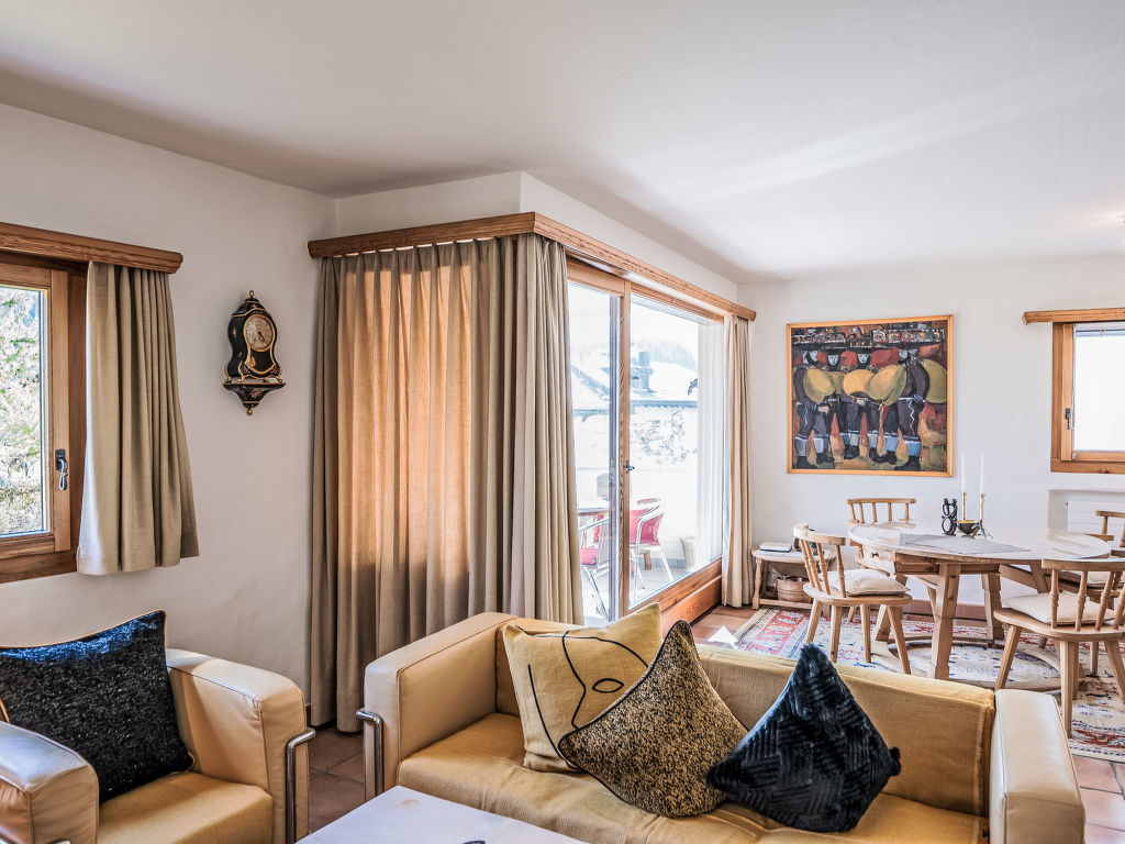 Chesa Trais Dschembers | Boeken bij Flickmyhouse