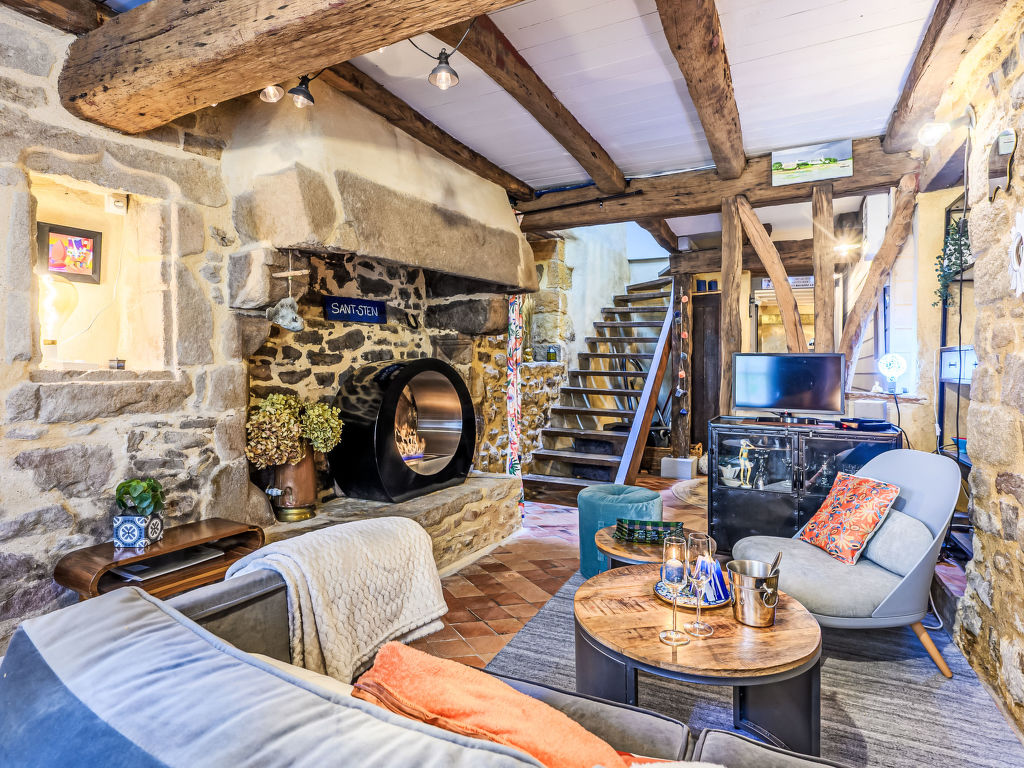 Maison du Bosco | Boeken bij Flickmyhouse