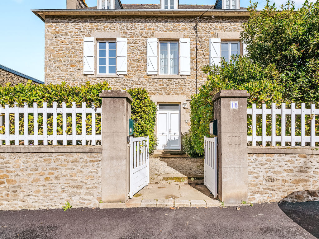 Le Dauphin | Boeken bij Flickmyhouse