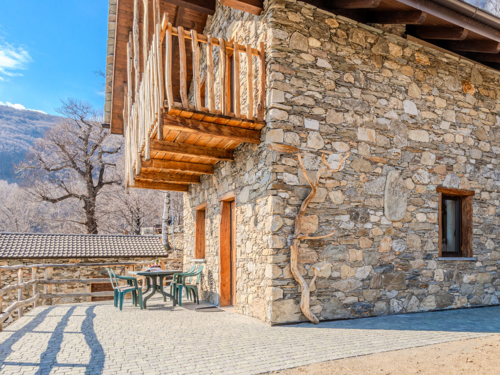 Baita Ribes | Boeken bij Flickmyhouse