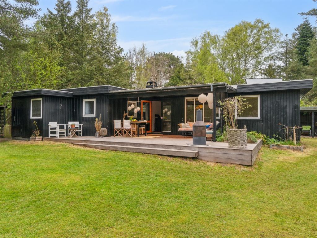 "Tatyana" - 1.6km from the sea | Boeken bij Flickmyhouse