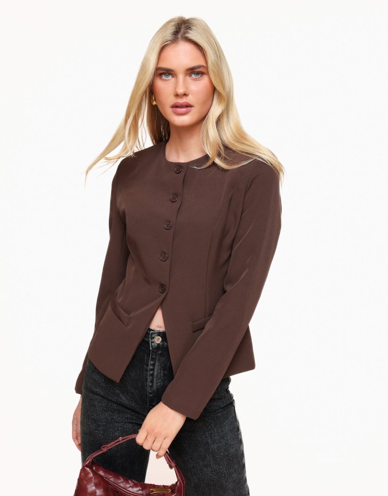 Bruine Hoge Knopen LS - Top | Olivia & Kate