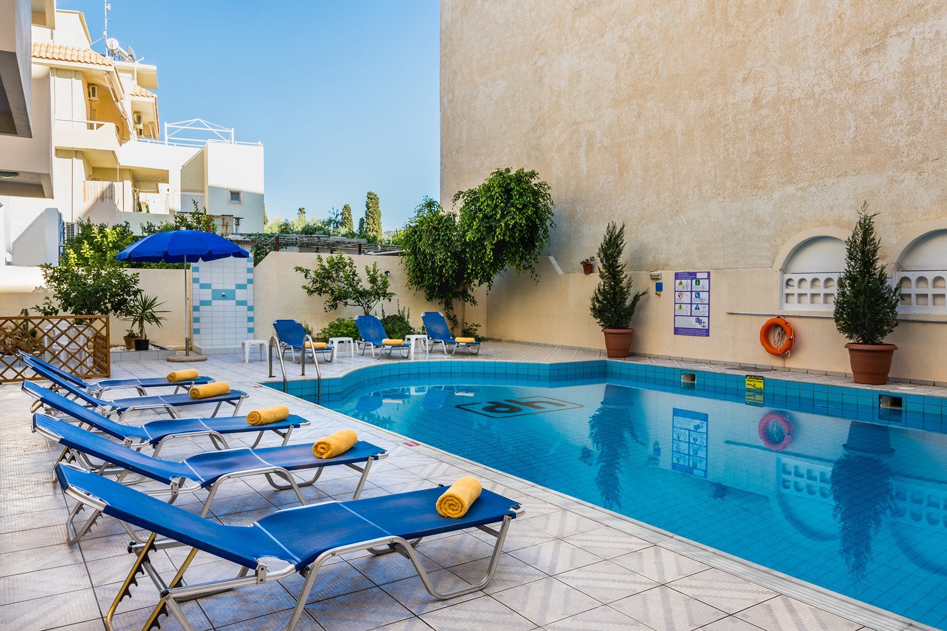 Central Hersonissos | Reserveren bij Fliickmyhouse