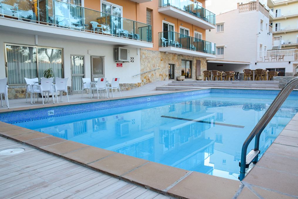 Costa Mediterraneo | Reserveren bij Fliickmyhouse