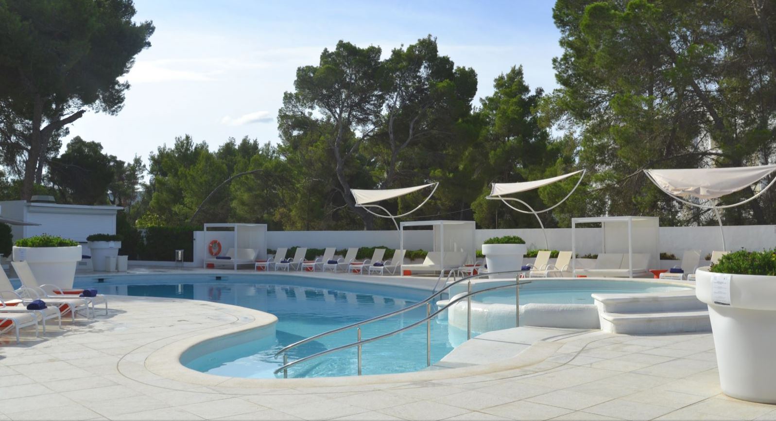 THB Naeco Ibiza | Reserveren bij Fliickmyhouse