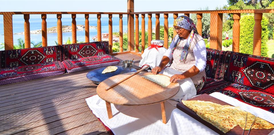 Grand Blue Sky International | Reserveren bij Fliickmyhouse