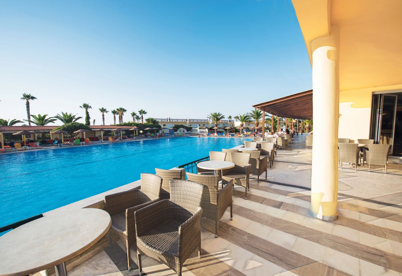 Eurovillage Achilleas | Reserveren bij Fliickmyhouse