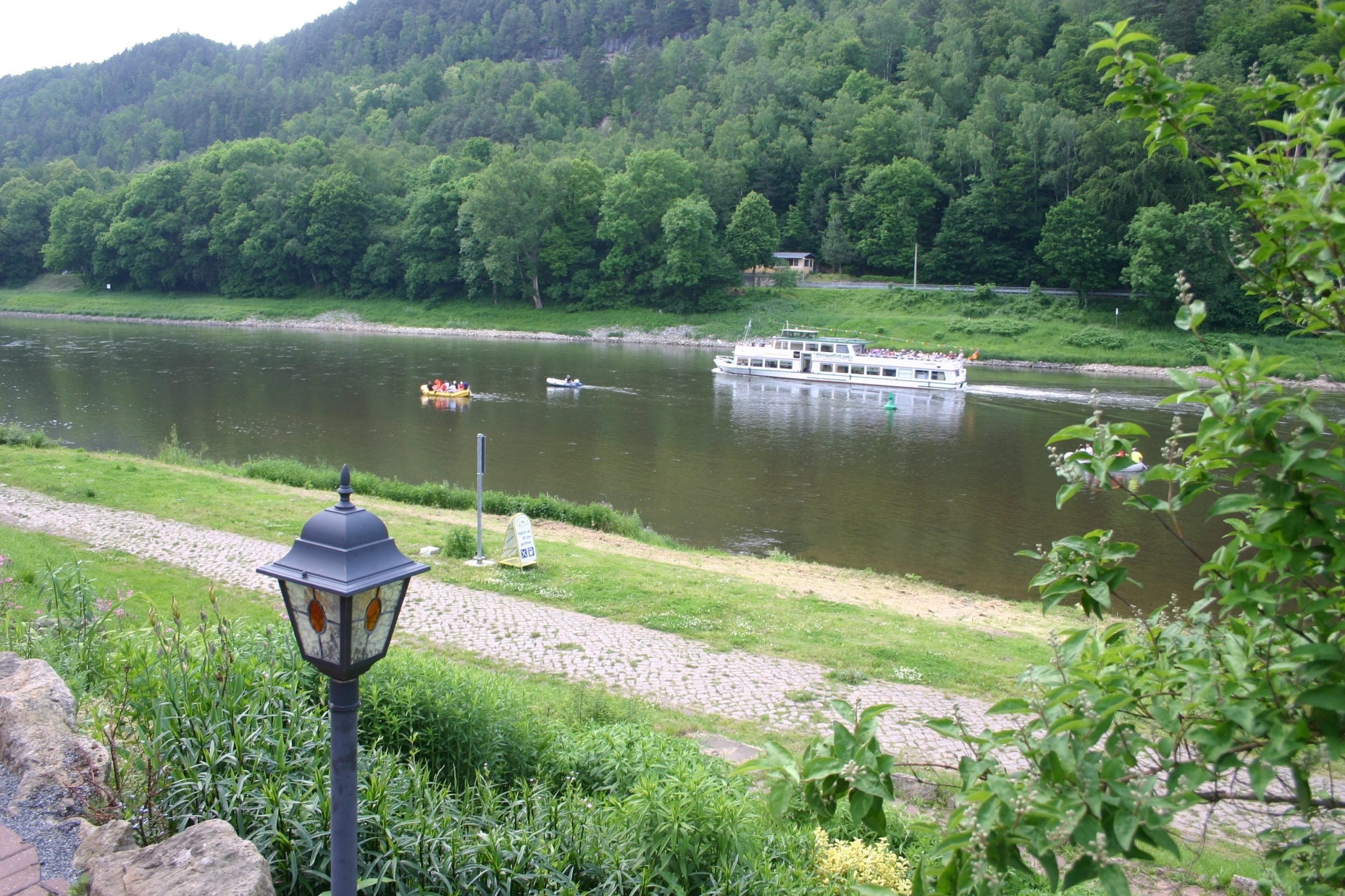 Camping Am Treidlerweg | Reserveren bij Flickmyhouse