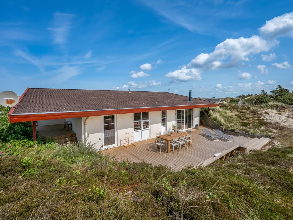 "Imelda" - 700m from the sea | Boeken bij Flickmyhouse