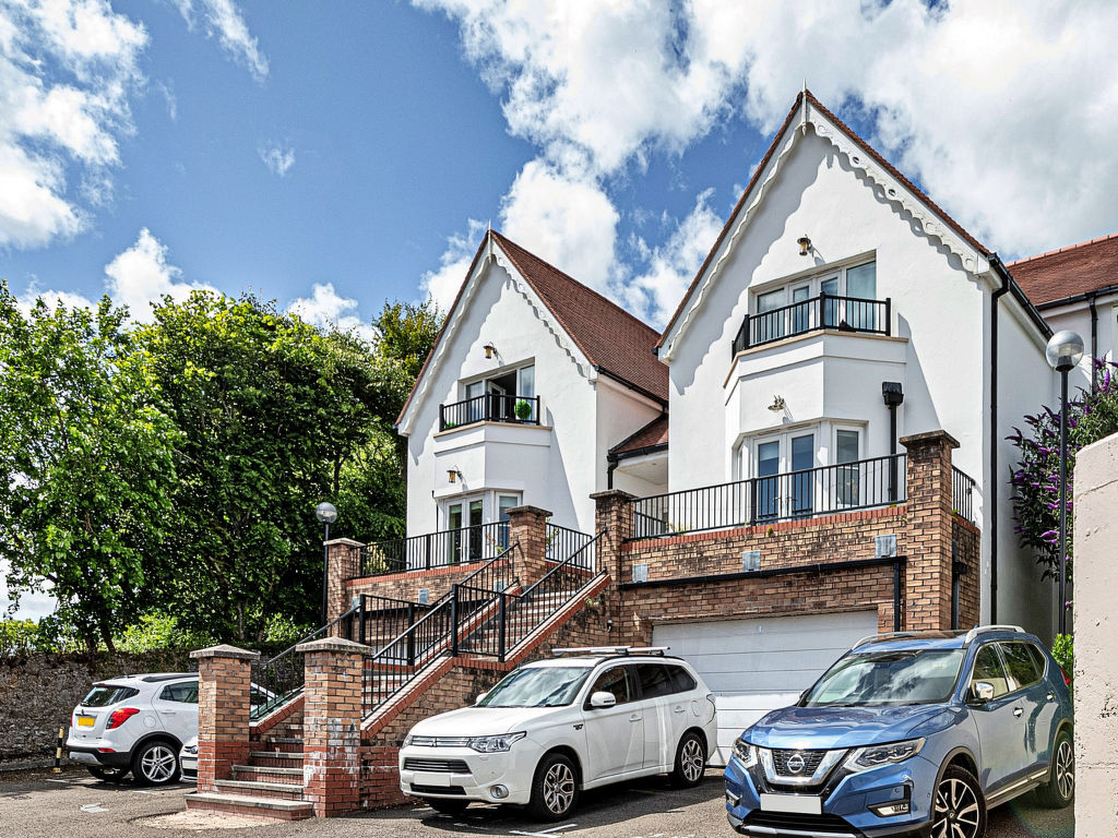 Y Lle Hapus | Boeken bij Flickmyhouse