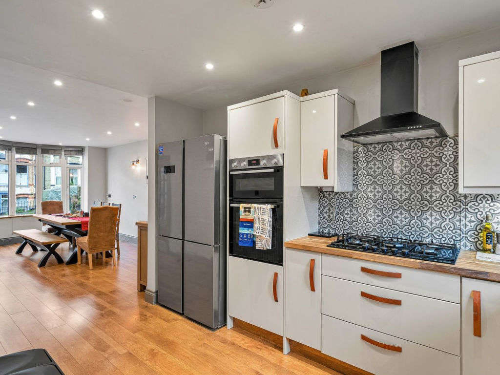 The Lamb Park Lookout | Boeken bij Flickmyhouse