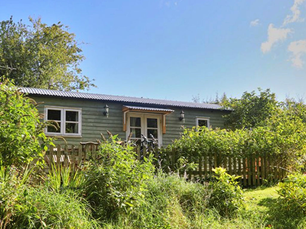 Shepherd's Retreat at Morrells Wood | Boeken bij Flickmyhouse