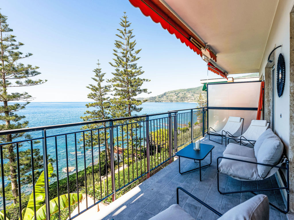 Seaview | Boeken bij Flickmyhouse