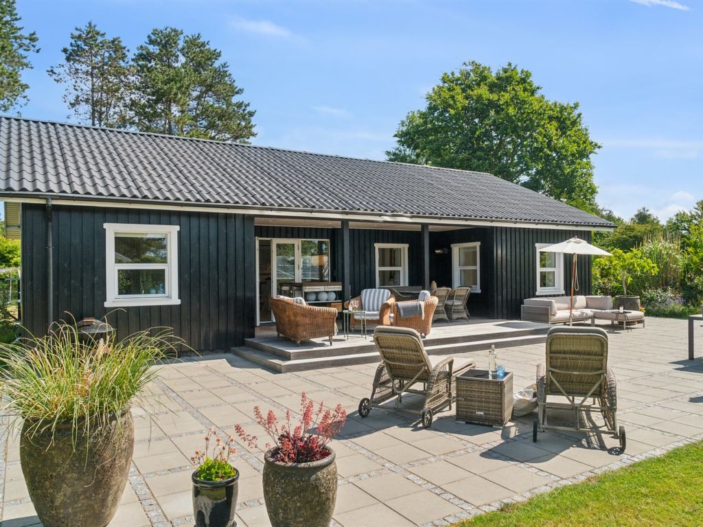 "Botwith" - 125m from the sea | Boeken bij Flickmyhouse