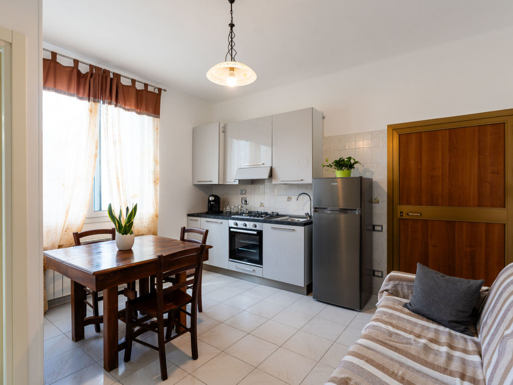 Central Home | Boeken bij Flickmyhouse