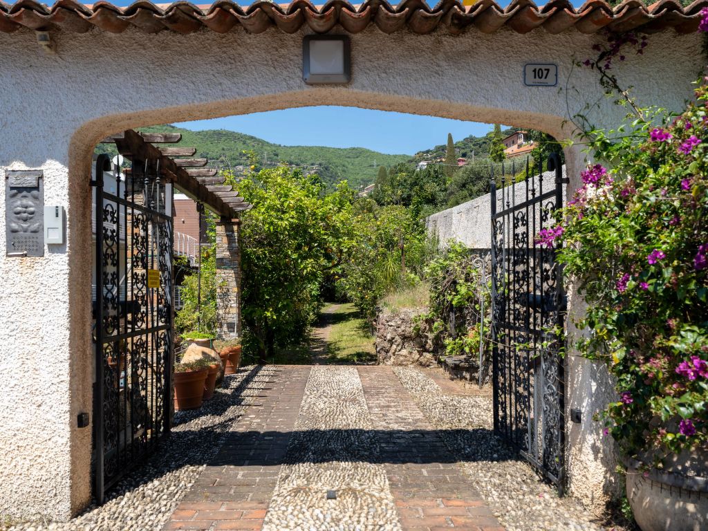 Villa Girasole | Boeken bij Flickmyhouse