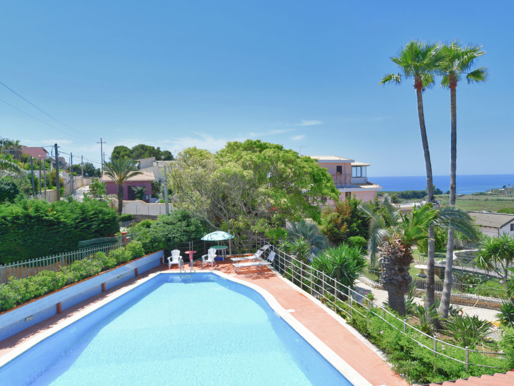 Vella | Boeken bij Flickmyhouse